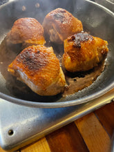 Load image into Gallery viewer, Chicken Thighs
